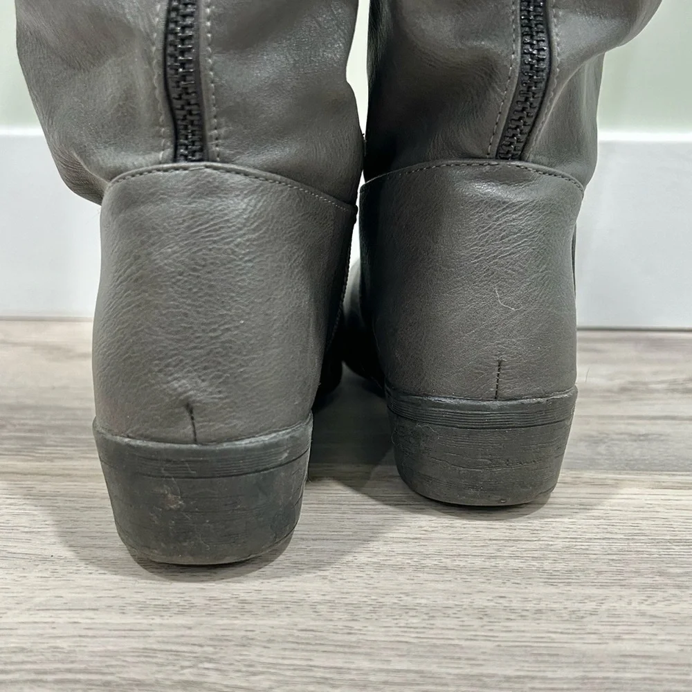Dream Pairs Tall Riding Gray Faux Leather Fur Lined Boots Full Zip Up Size 8